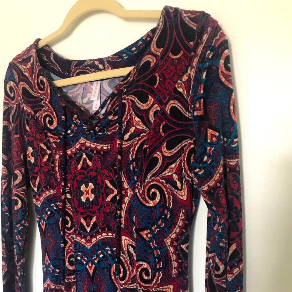xhilaration size medium long sleeve dress cotton body shaping pattern